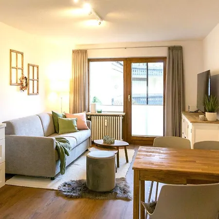 Balkon Mit Ruhigem Garten In Od1 Appartamento Sonthofen